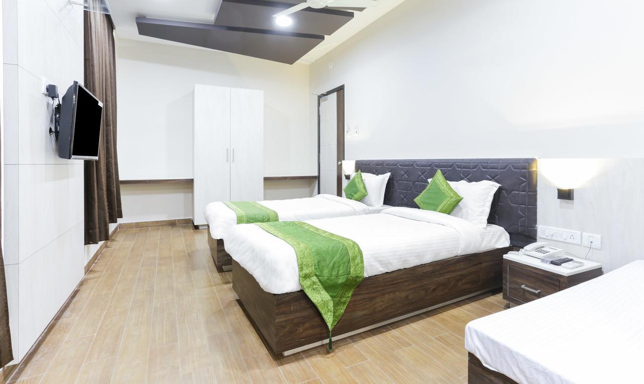 Treebo Trend Grace Residency Hotel Chennai Exterior photo